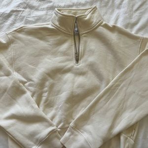 Aritzia TNA cozy fleece perfect 1/4 zip sweatshirt